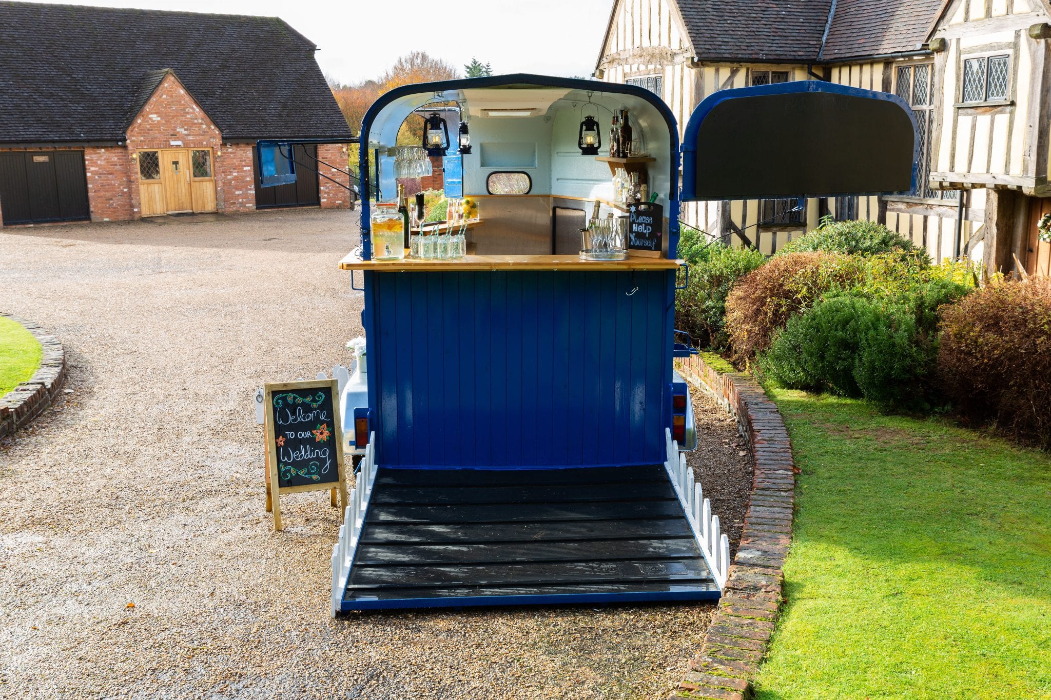 Horsebox for Hire Harper Wedding Venues